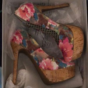 Nib Jessica Simpson Heels